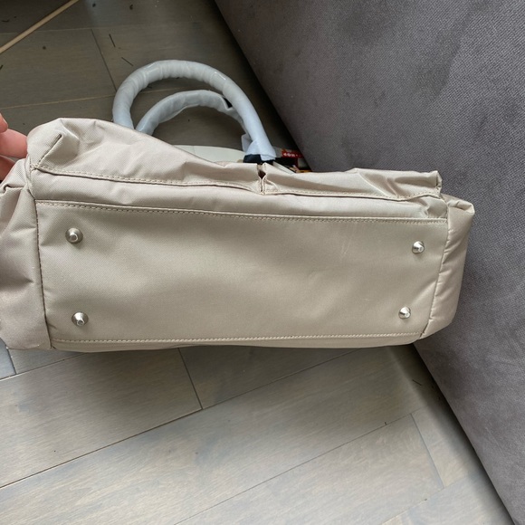 NWT skip Hop diaper bag - Picture 4 of 9